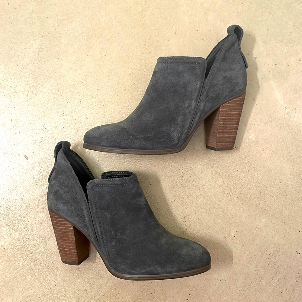 Vince Camuto Francia Booties